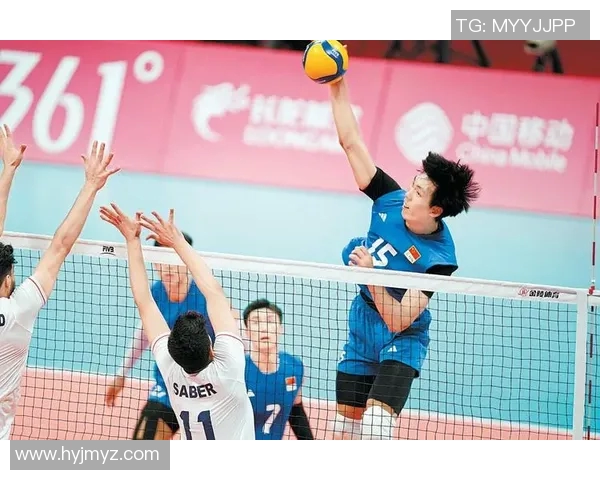 亚锦赛激战中国队迎战伊朗队期待精彩对决与荣耀之争 亚锦赛激战中国队迎战伊朗队期待精彩对决与荣耀之争